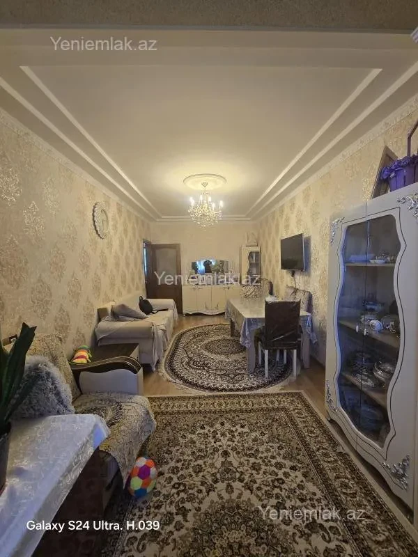 Satılır 3 otaqlı köhnə tikili 72 m²
