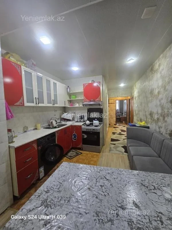 Satılır 3 otaqlı köhnə tikili 72 m²