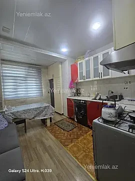 Satılır 3 otaqlı köhnə tikili 72 m²