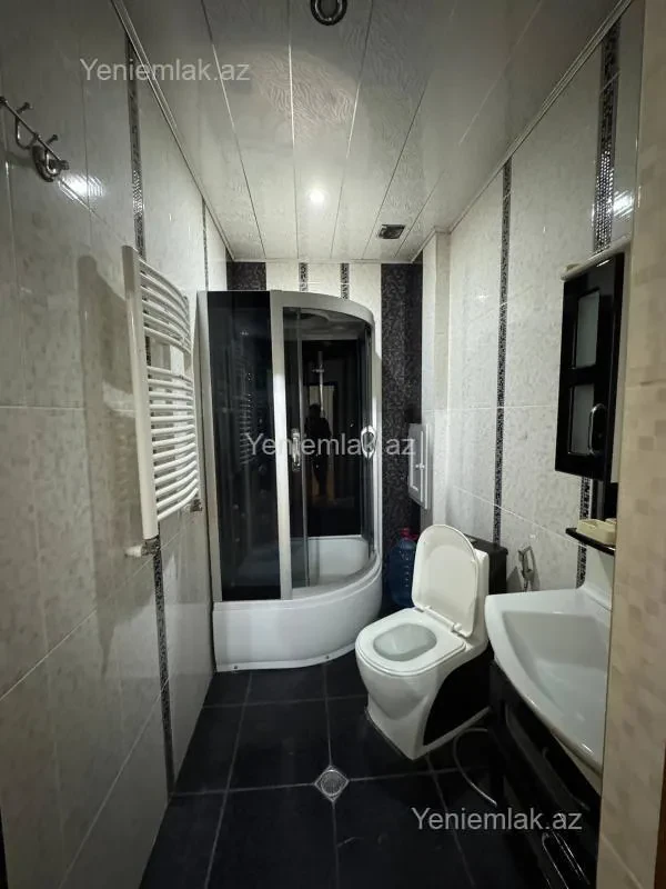Satılır 2 otaqlı yeni tikili 65 m²