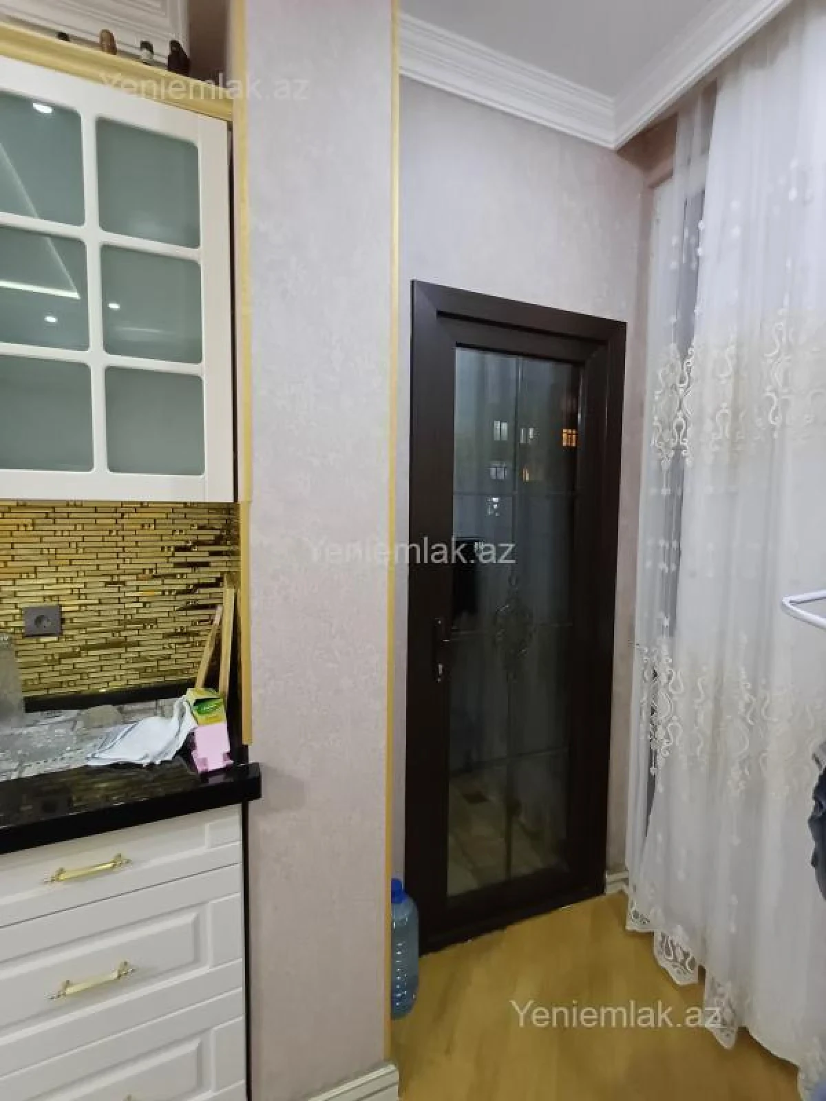 Satılır 3 otaqlı yeni tikili 136 m²