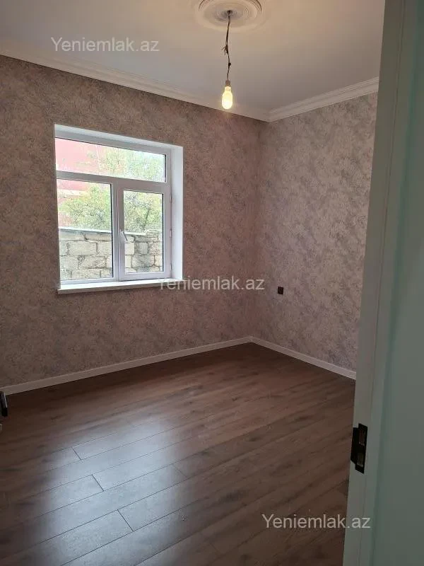 Satılır 4 otaqlı həyət evi 120 m²