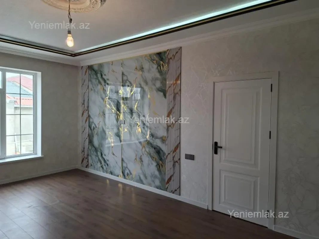 Satılır 4 otaqlı həyət evi 120 m²