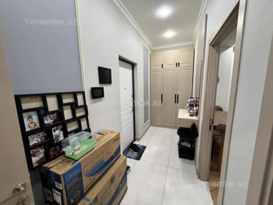 Satılır 2 otaqlı yeni tikili 68 m²