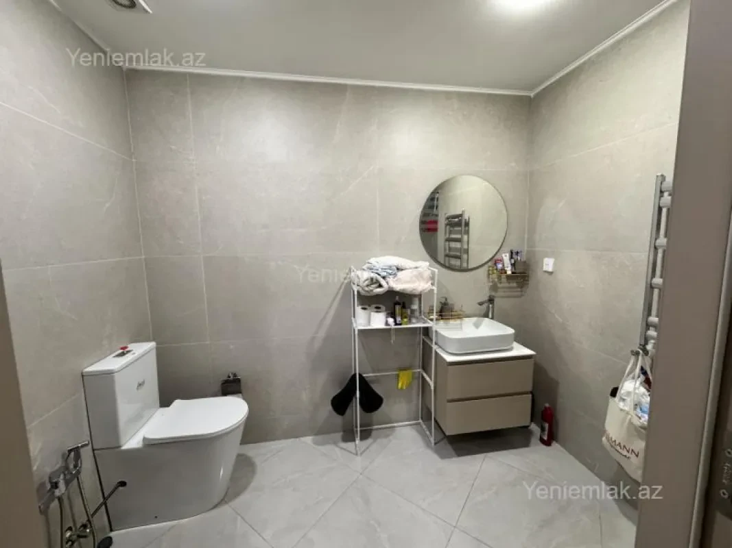 Satılır 2 otaqlı yeni tikili 68 m²