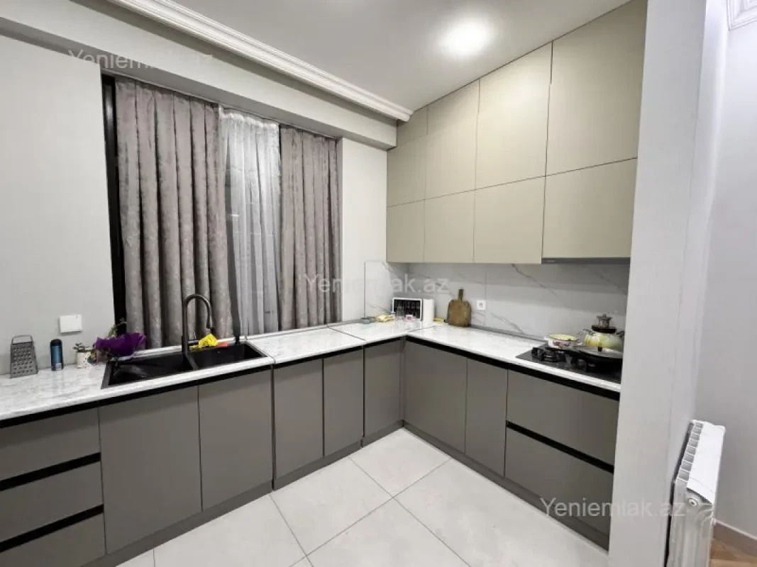 Satılır 2 otaqlı yeni tikili 68 m²