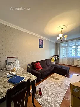 Satılır 3 otaqlı köhnə tikili 75 m²