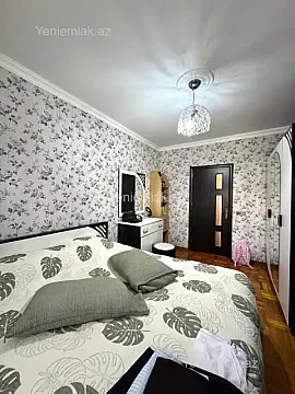 Satılır 3 otaqlı köhnə tikili 75 m²