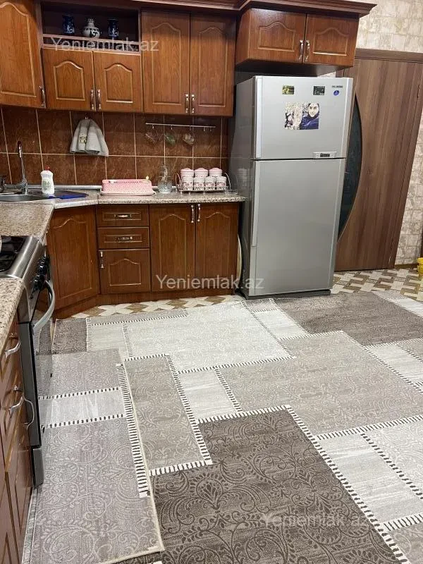 Satılır 3 otaqlı həyət evi 140 m²