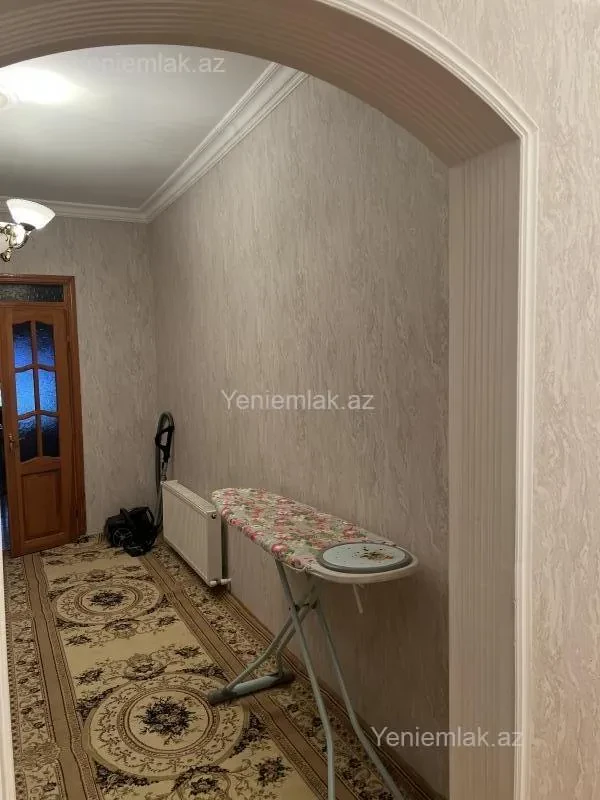 Satılır 3 otaqlı həyət evi 140 m²