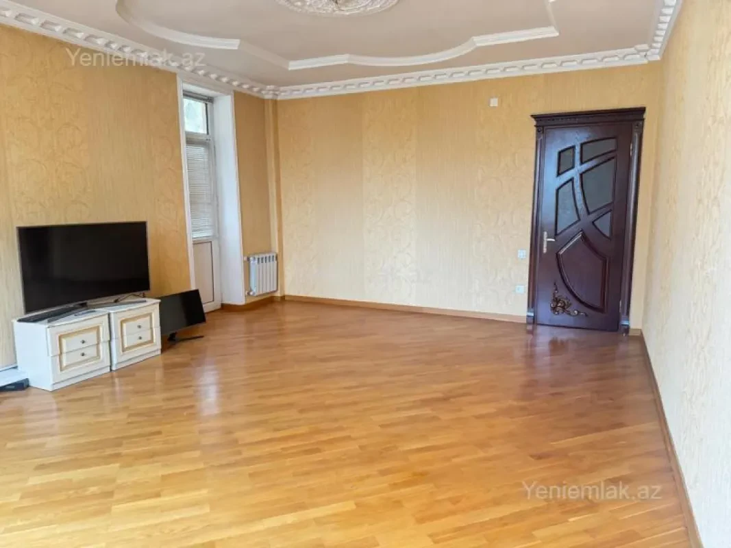 Satılır 2 otaqlı yeni tikili 92 m²