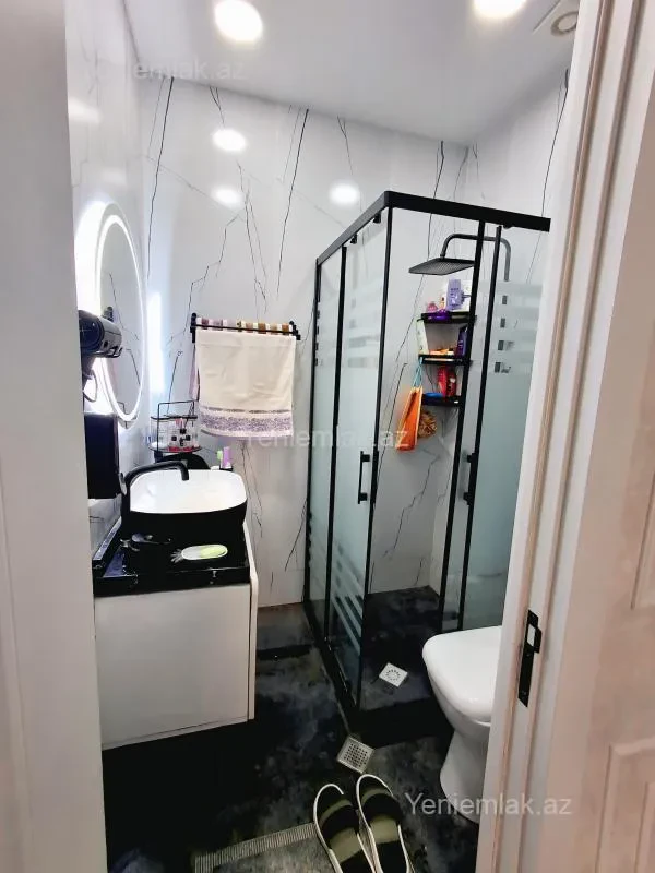 Satılır 2 otaqlı yeni tikili 67 m²