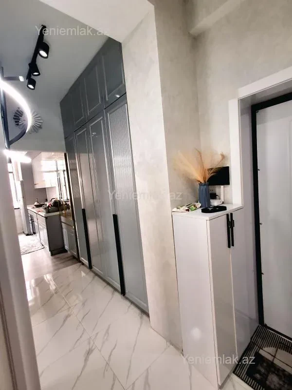 Satılır 2 otaqlı yeni tikili 67 m²