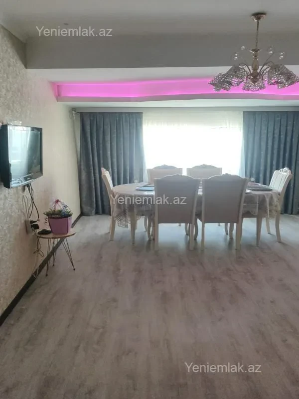 Satılır 2 otaqlı yeni tikili 65 m²