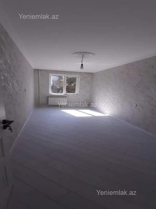 Satılır 2 otaqlı köhnə tikili 46 m²