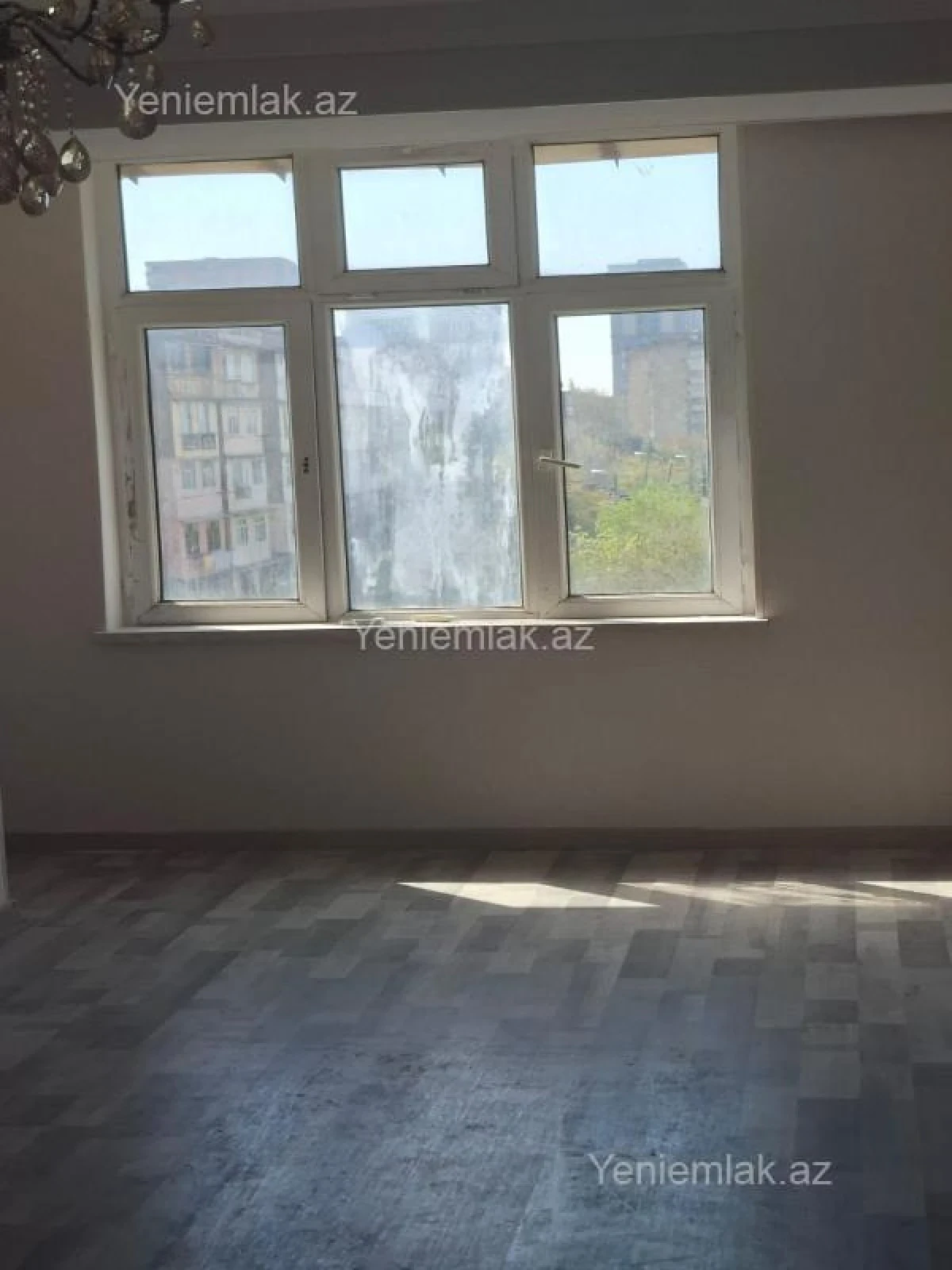 Satılır 2 otaqlı köhnə tikili 45 m²