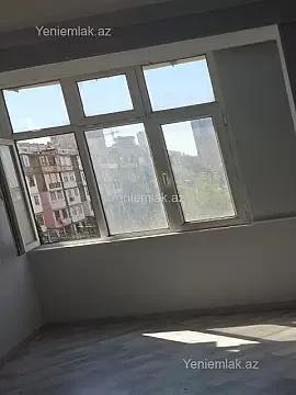 Satılır 2 otaqlı köhnə tikili 45 m²