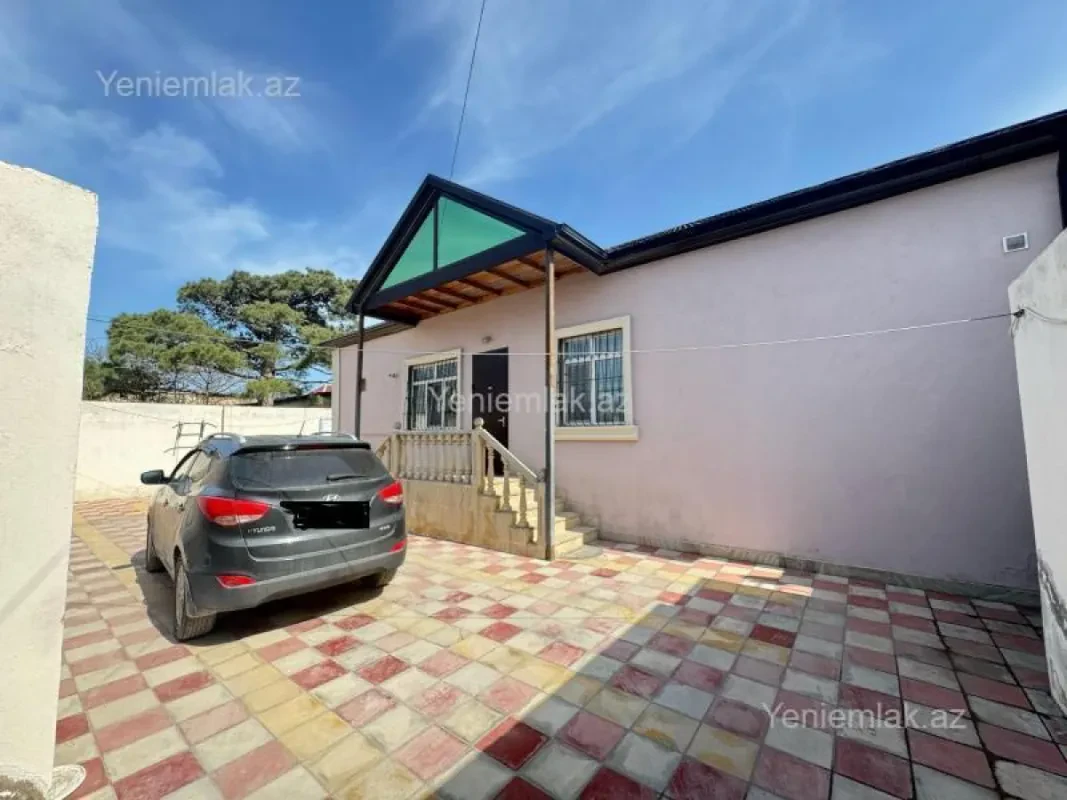Satılır 4 otaqlı həyət evi 120 m²