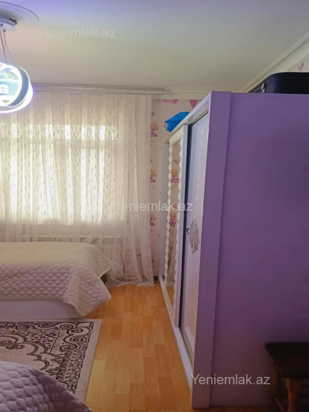 Satılır 3 otaqlı köhnə tikili 70 m²