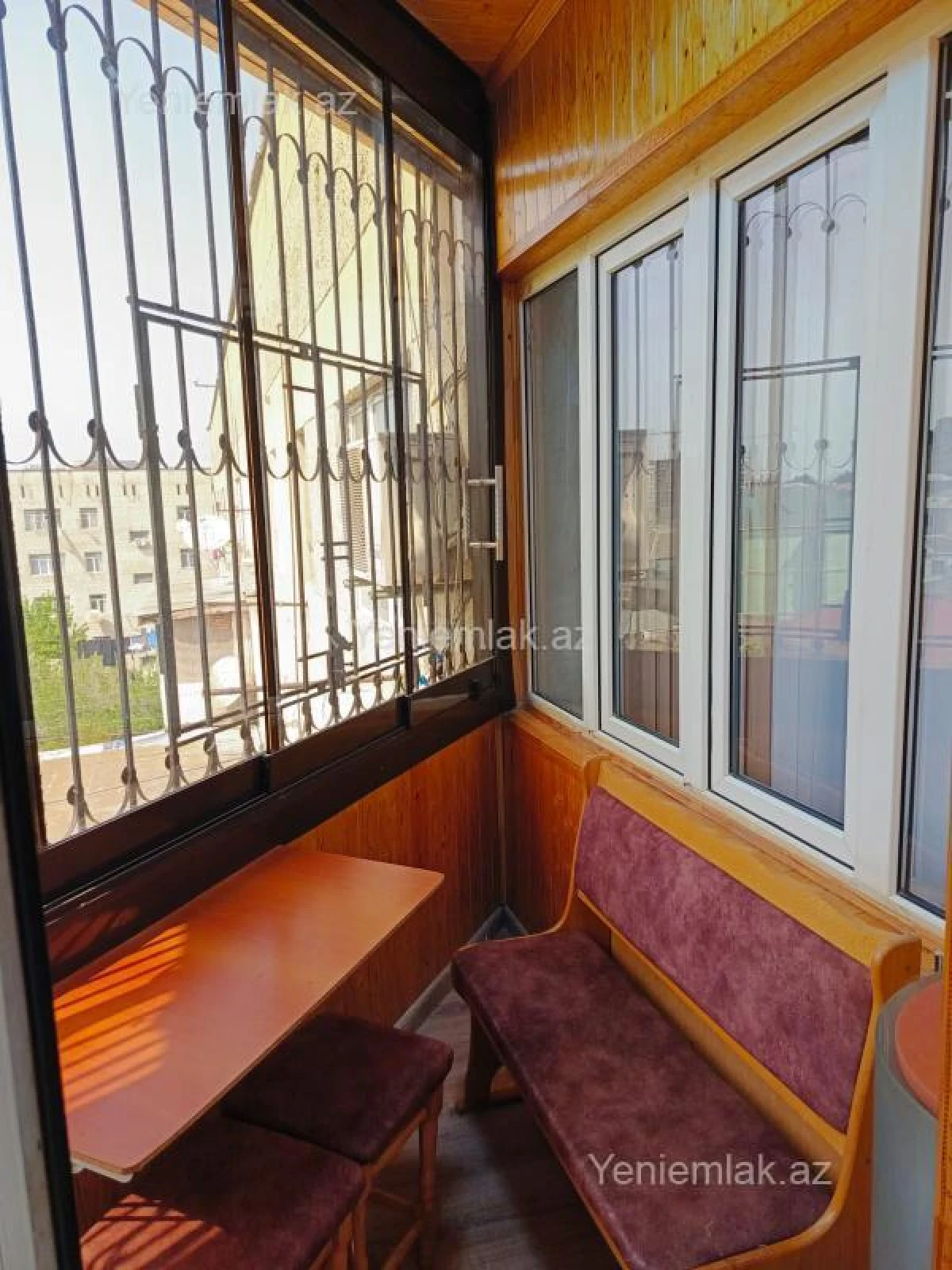 Satılır 3 otaqlı köhnə tikili 70 m²