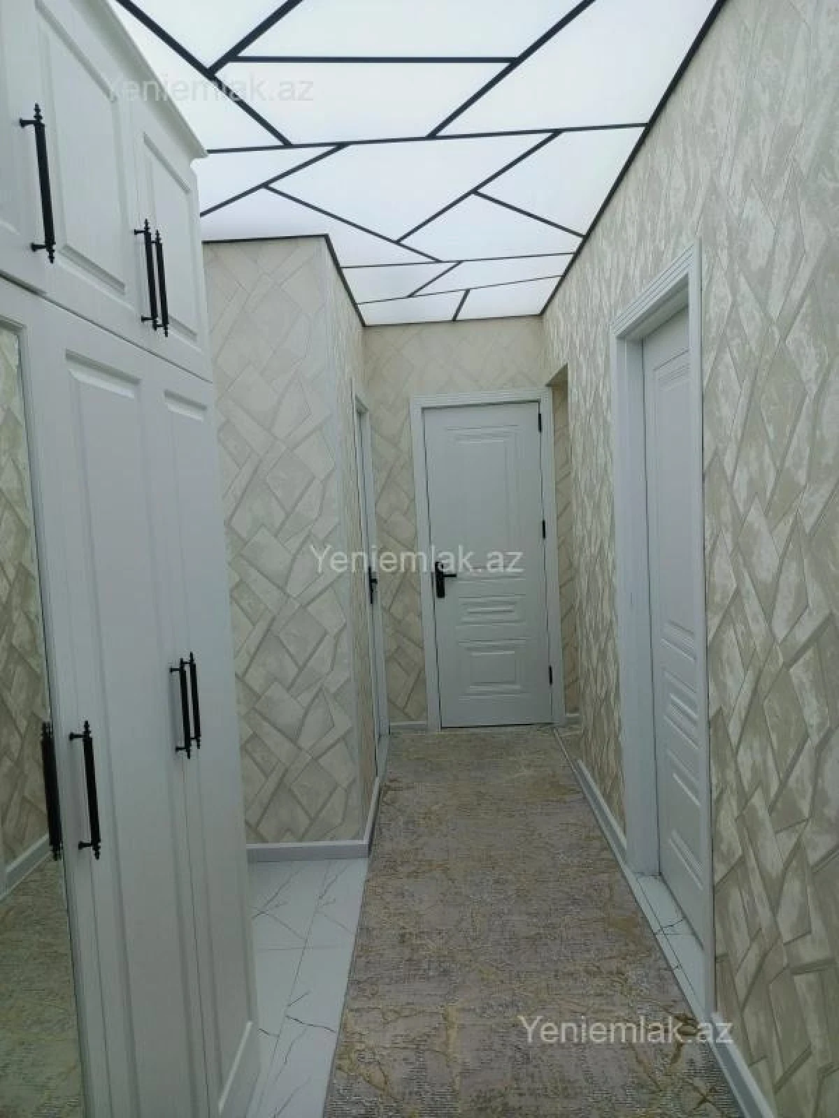 Satılır 3 otaqlı köhnə tikili 70 m²
