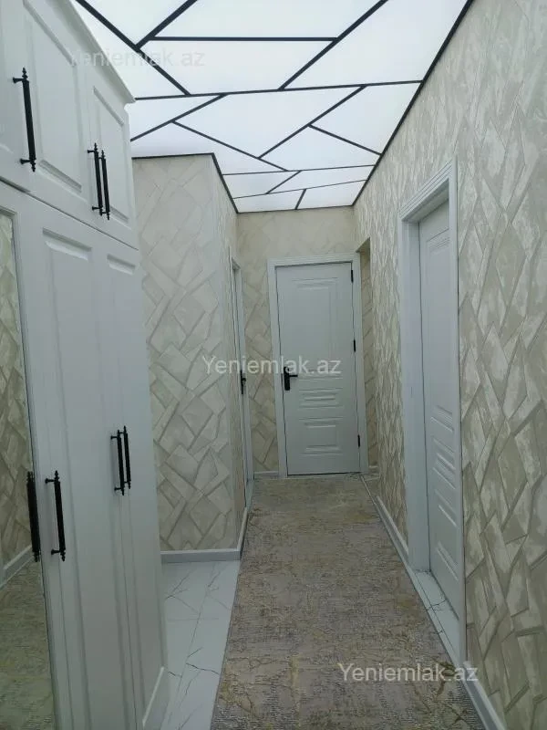 Satılır 3 otaqlı köhnə tikili 70 m²