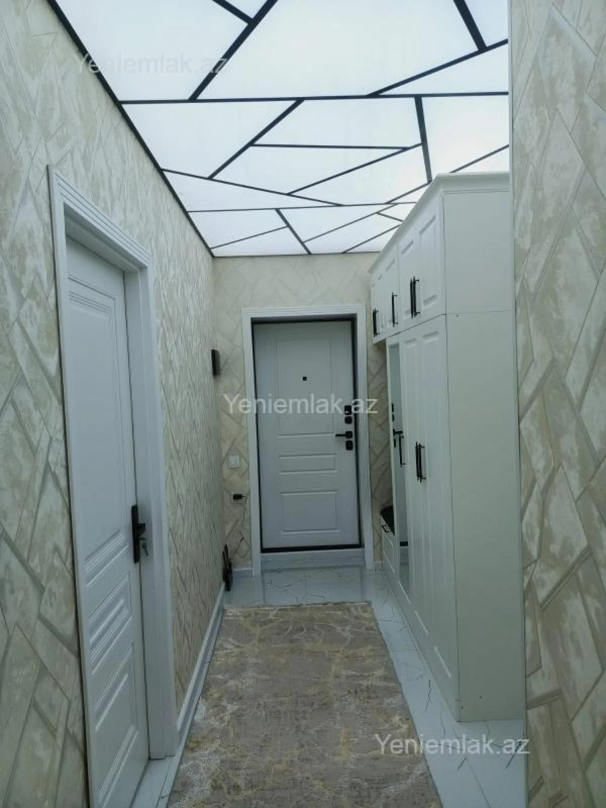 Satılır 3 otaqlı köhnə tikili 70 m²