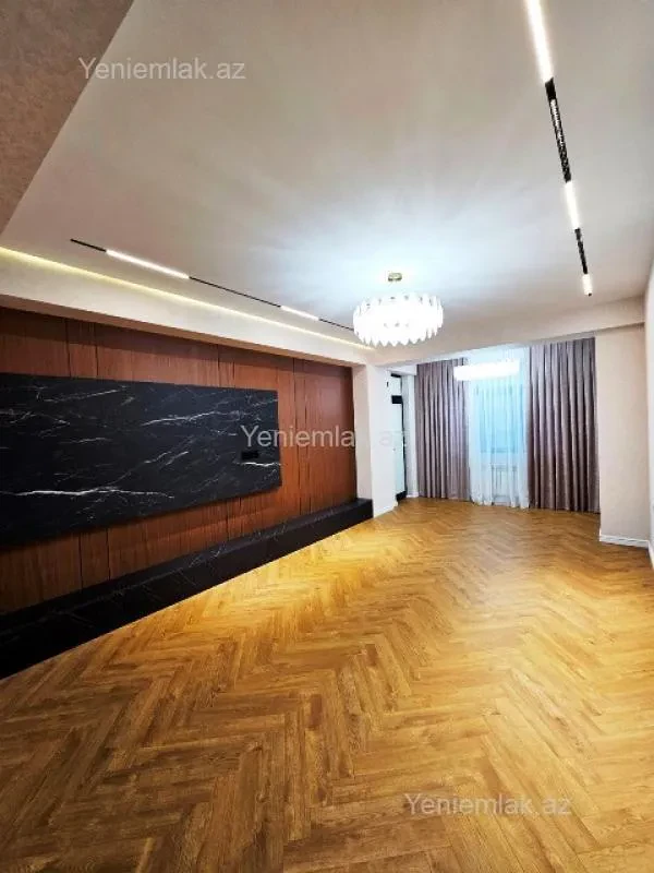 Satılır 3 otaqlı yeni tikili 146 m²