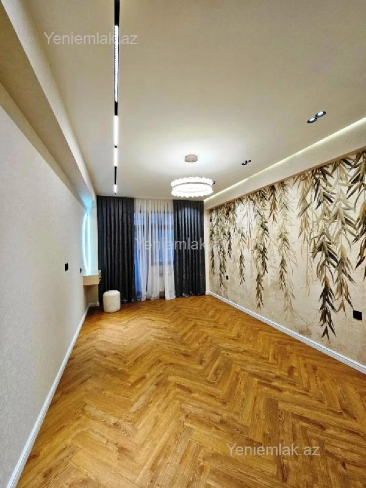Satılır 3 otaqlı yeni tikili 146 m²