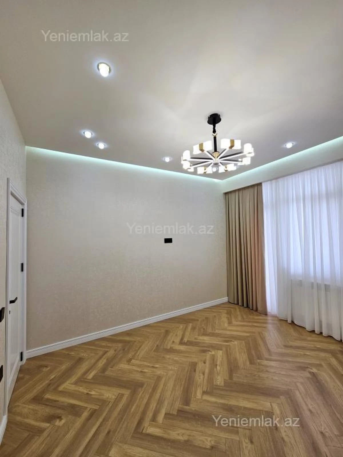 Satılır 3 otaqlı yeni tikili 87 m²