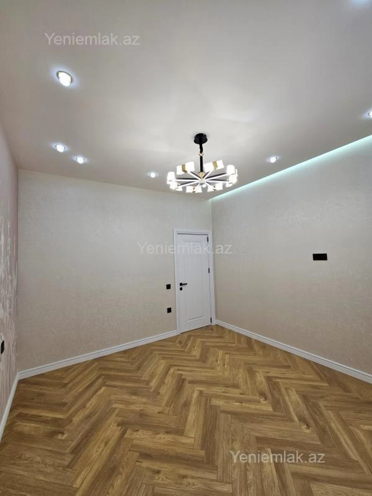 Satılır 3 otaqlı yeni tikili 87 m²
