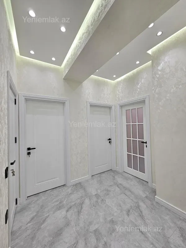 Satılır 3 otaqlı yeni tikili 87 m²