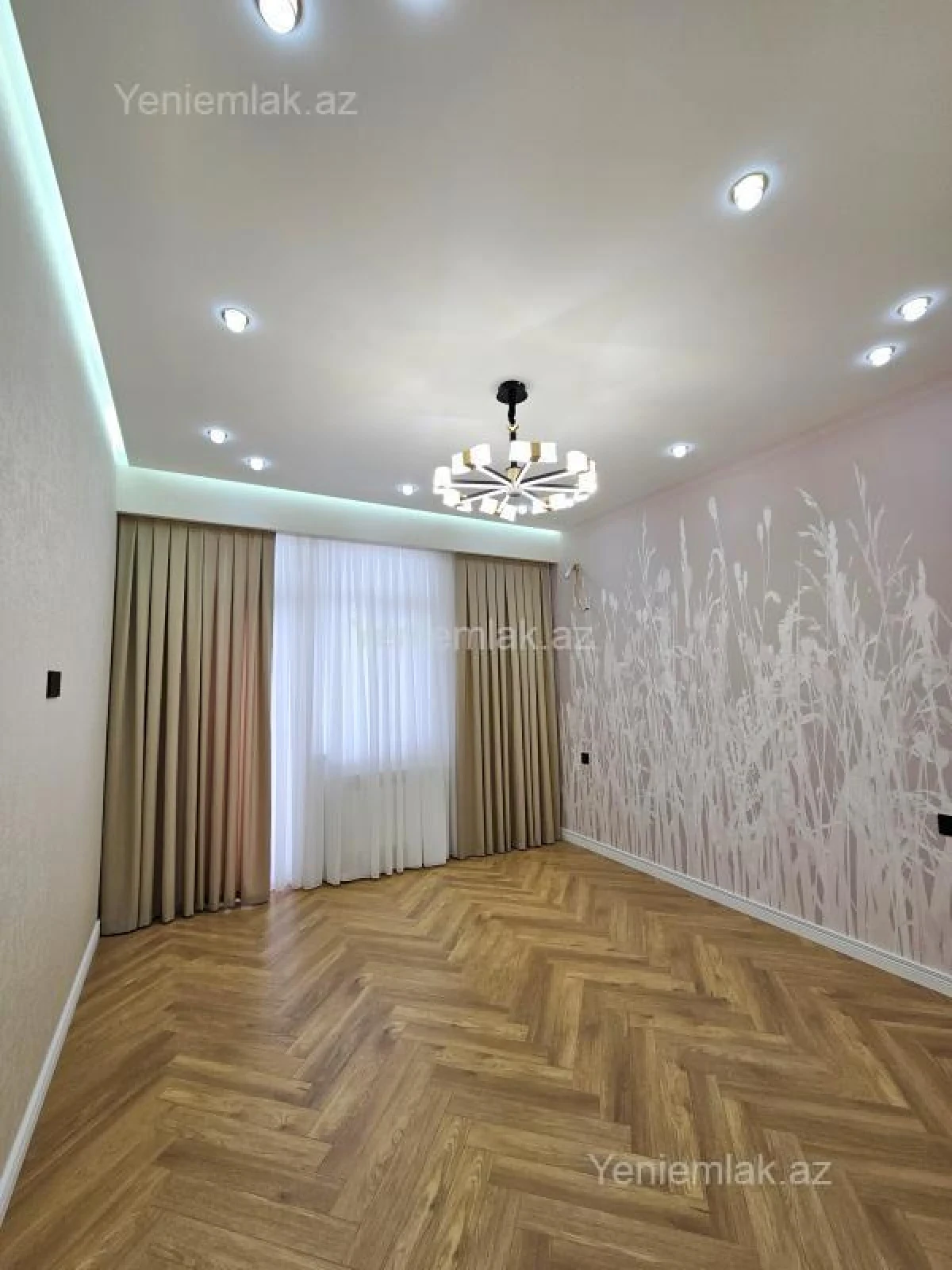 Satılır 3 otaqlı yeni tikili 87 m²