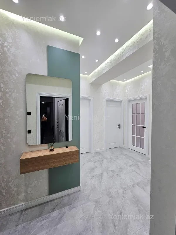 Satılır 3 otaqlı yeni tikili 87 m²