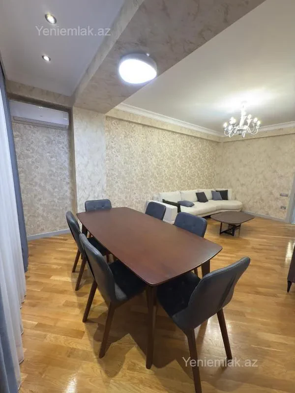 Satılır 3 otaqlı yeni tikili 103 m²