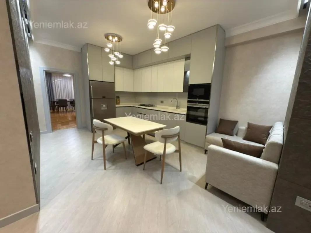 Satılır 3 otaqlı yeni tikili 103 m²
