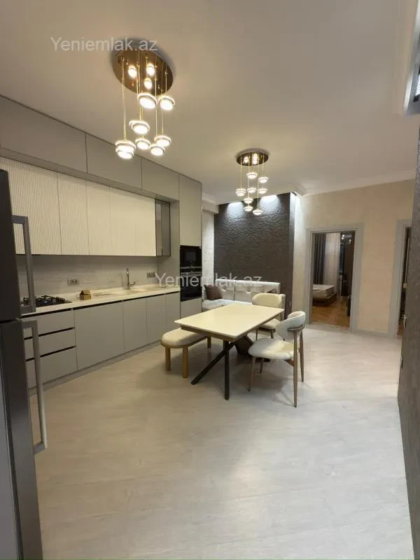 Satılır 3 otaqlı yeni tikili 103 m²