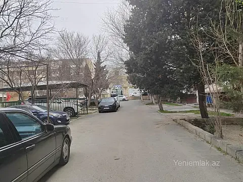 Satılır 4 otaqlı yeni tikili 90 m²