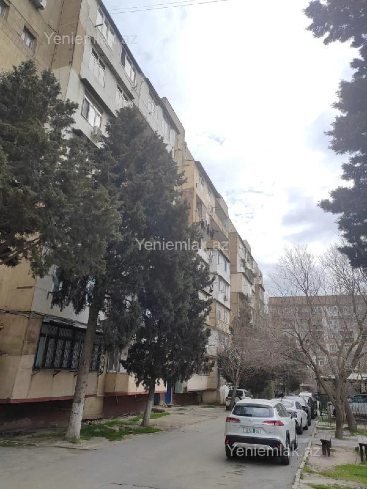 Satılır 4 otaqlı yeni tikili 90 m²