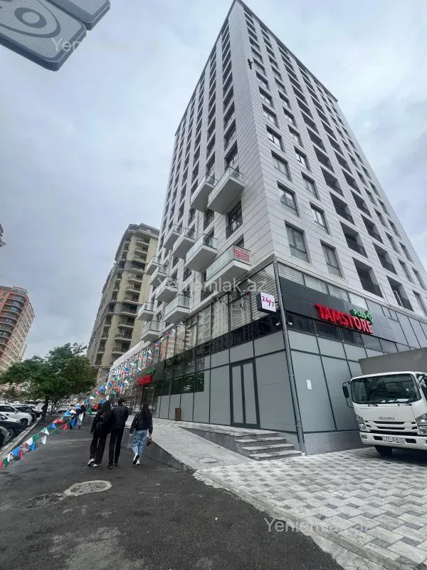 Satılır 4 otaqlı yeni tikili 150 m²