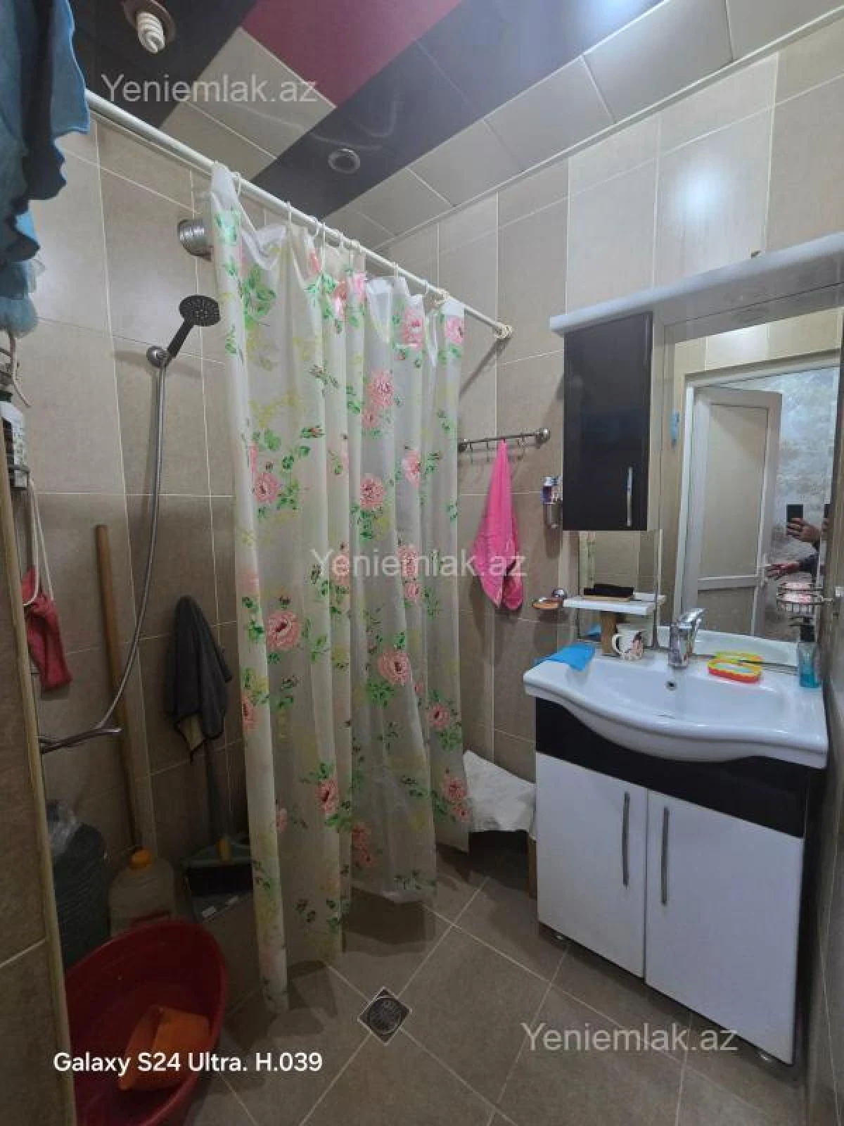 Satılır 3 otaqlı köhnə tikili 70 m²
