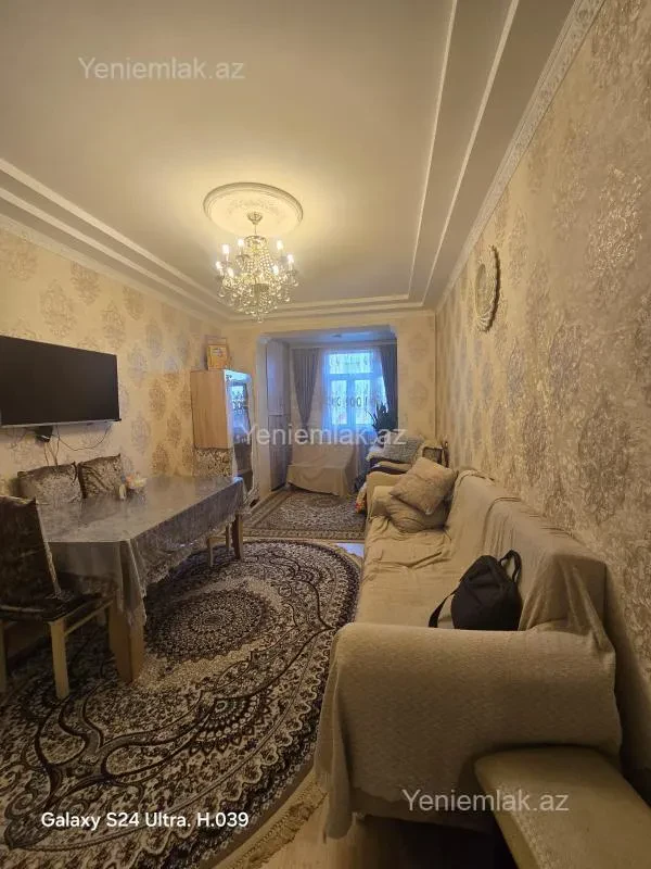 Satılır 3 otaqlı köhnə tikili 70 m²