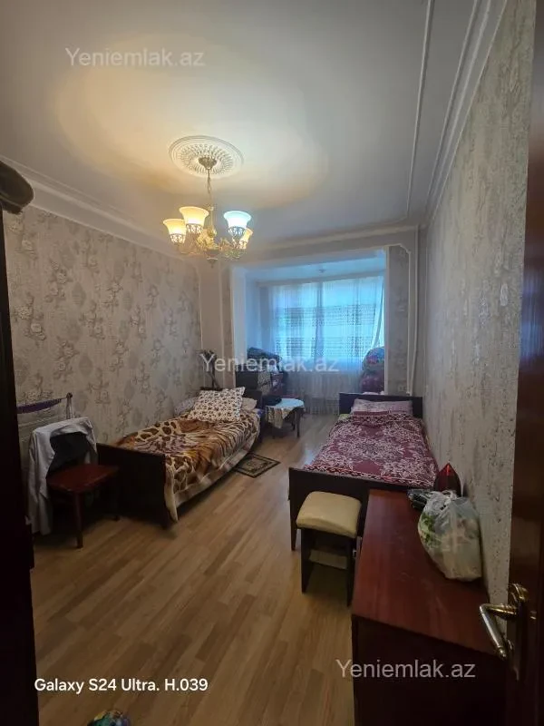 Satılır 3 otaqlı köhnə tikili 70 m²