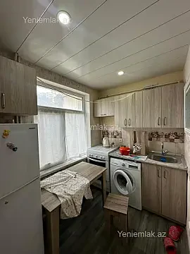 Satılır 2 otaqlı köhnə tikili 55 m²