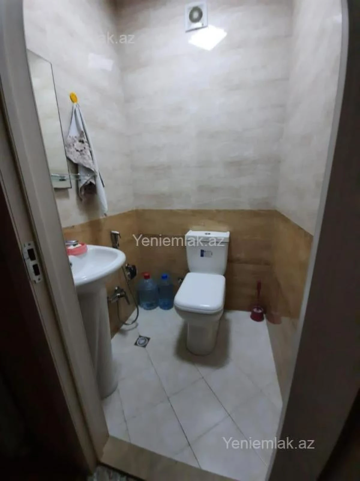 Satılır 2 otaqlı yeni tikili 70 m²