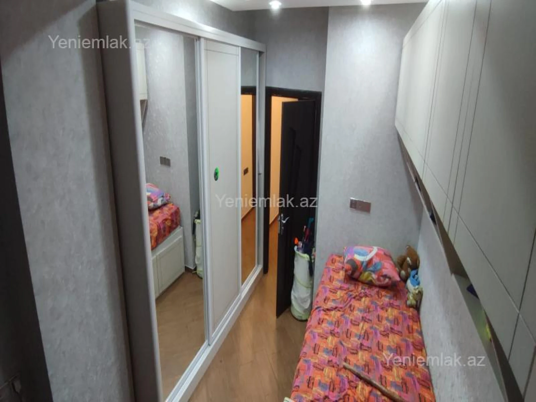 Satılır 3 otaqlı yeni tikili 124 m²