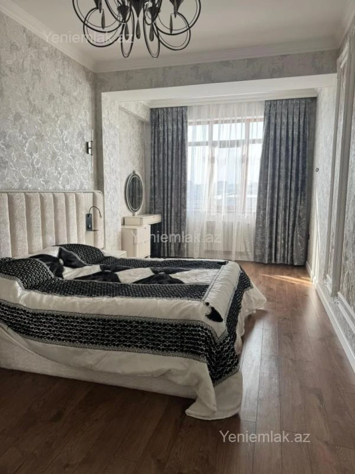 Satılır 4 otaqlı yeni tikili 170 m²