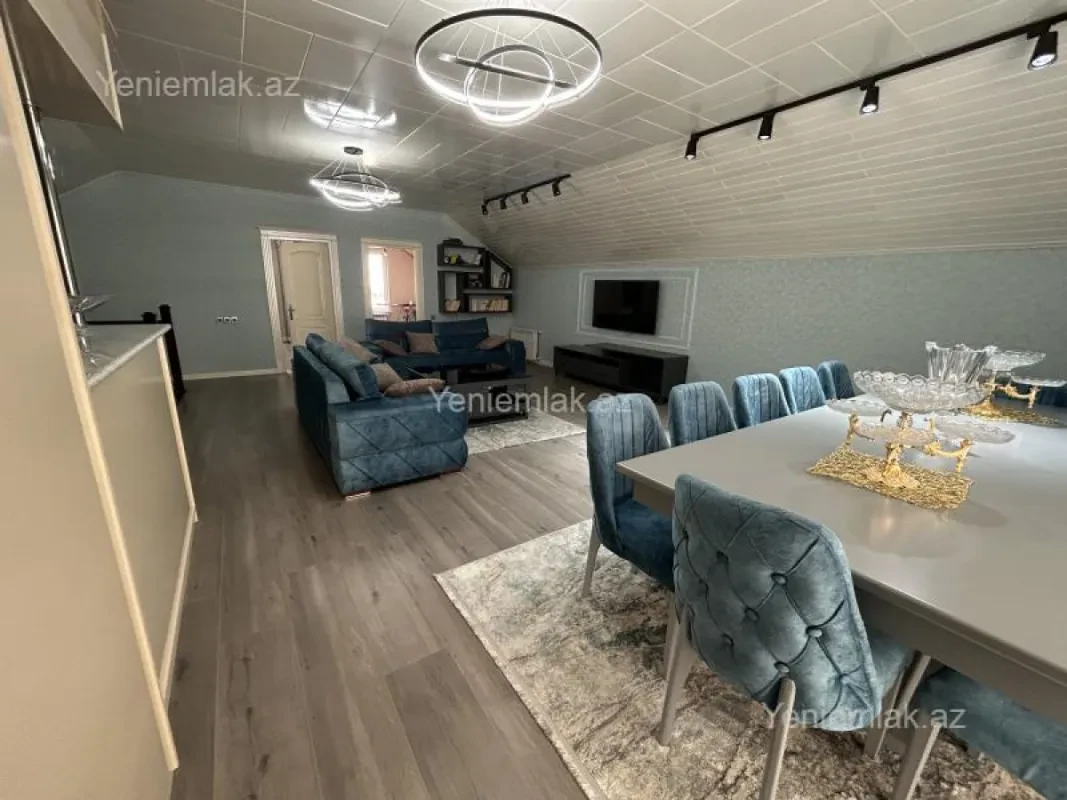 Satılır 6 otaqlı həyət evi 140 m²
