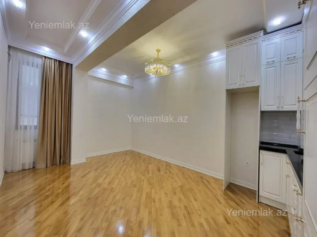 Satılır 2 otaqlı yeni tikili 60 m²
