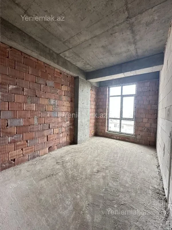 Satılır 3 otaqlı yeni tikili 86 m²
